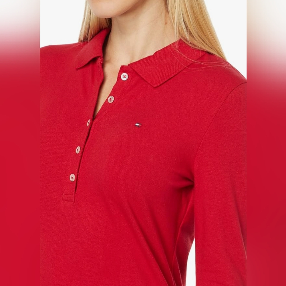 ✨HP✨NWT...Tommy Hilfiger Long Sleeve Knit Polo Size M